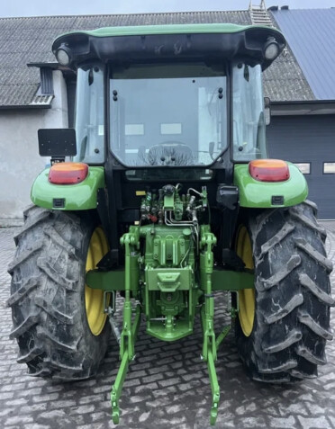 Tractor John Deere 5820 RV 2005 front TBZ super condition 9800MT