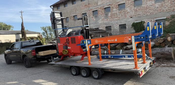 🚛🌲 Další cesta za zákazníkem, tentokrát až na hranice se Slovenskem!