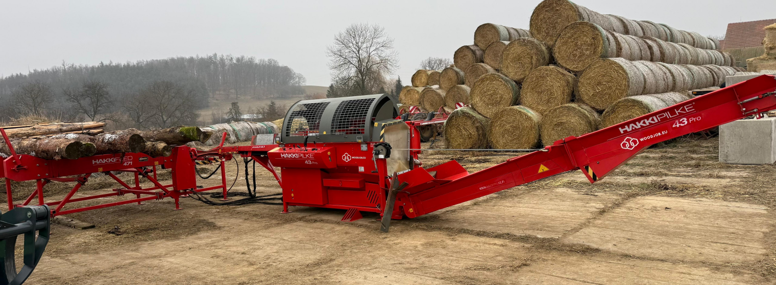 Hakki Pilke 43 podavací stůl Hakki Feed 471 v novém domově! Děkujeme