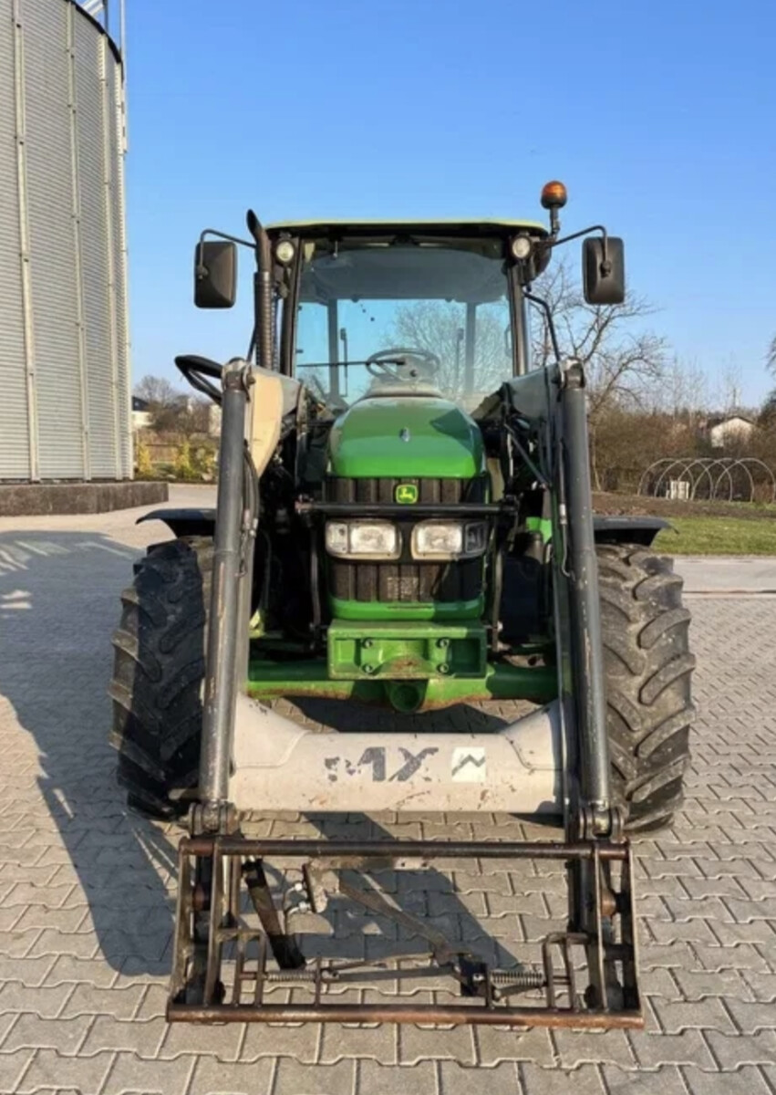 John Deere 5620 + MX-T8